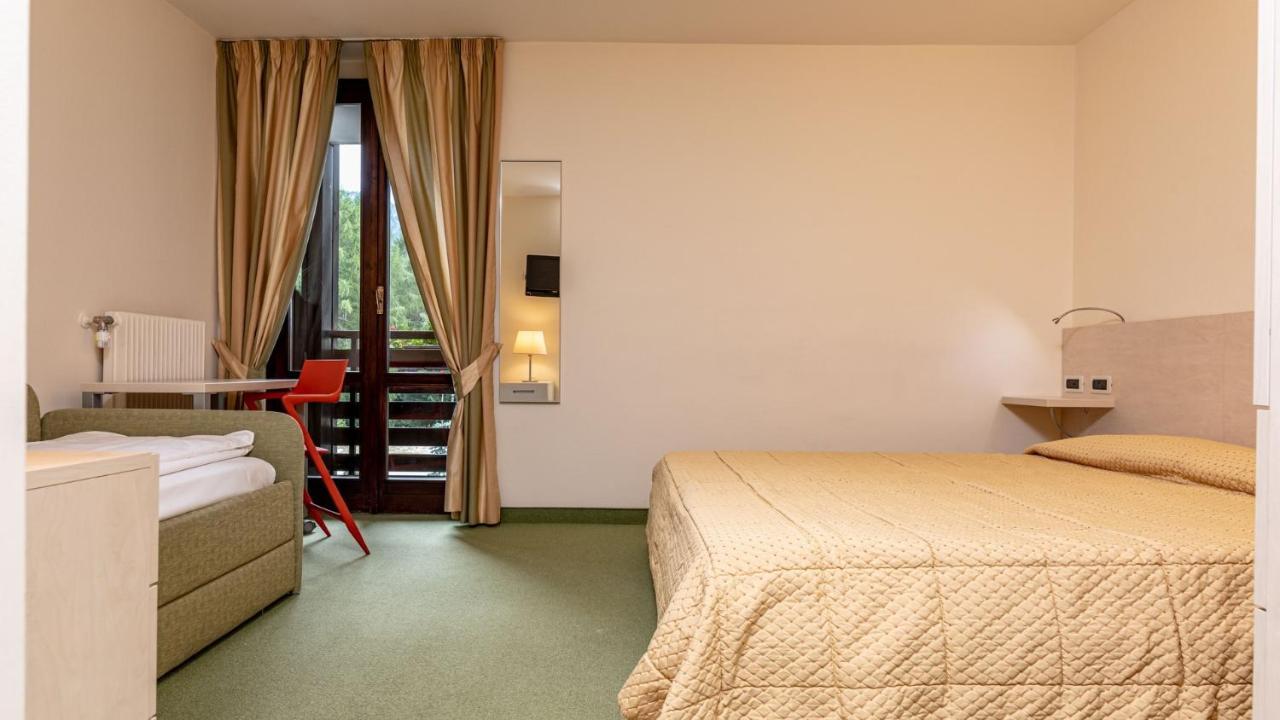 Hotel Alaska Folgarida Εξωτερικό φωτογραφία