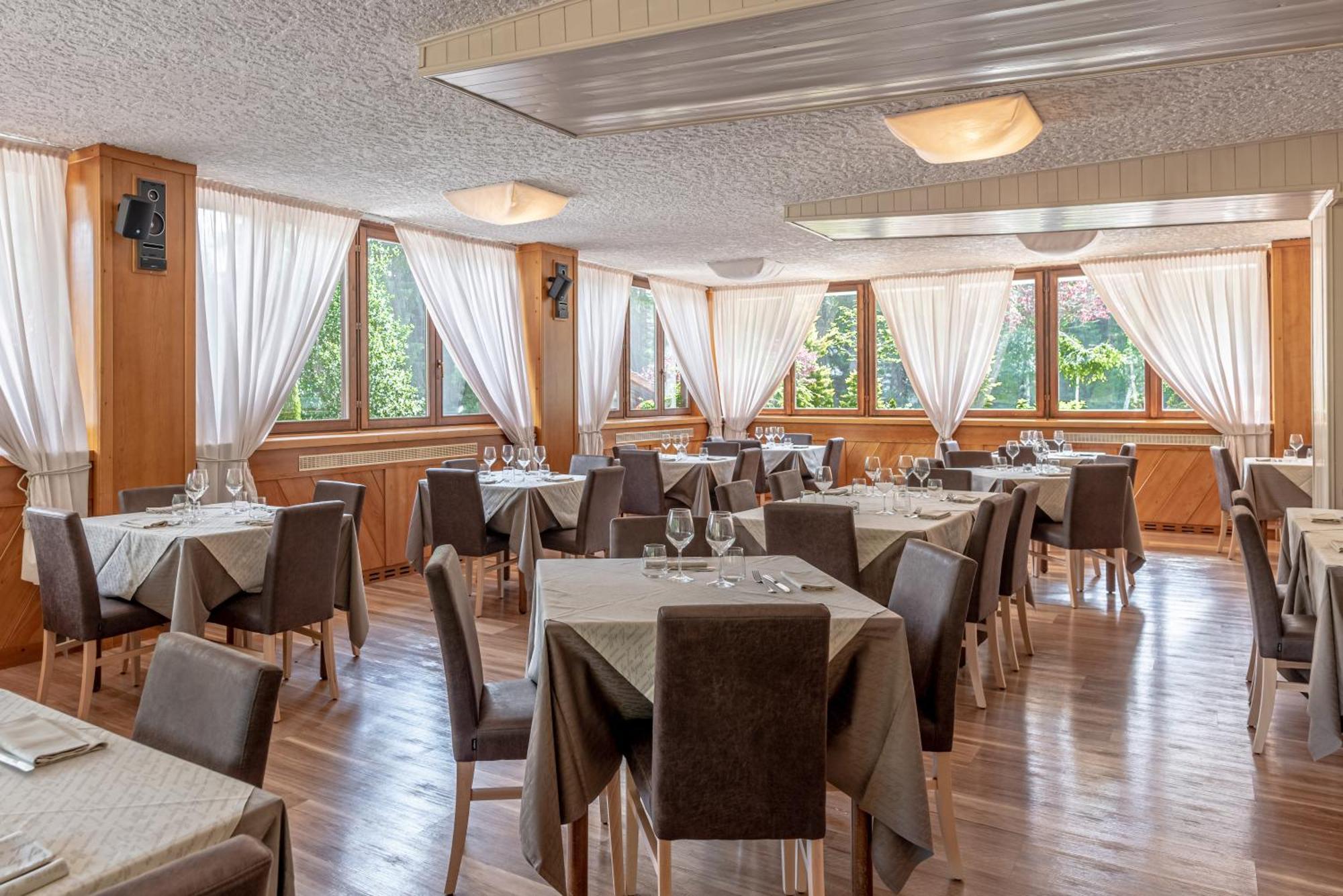 Hotel Alaska Folgarida Εξωτερικό φωτογραφία