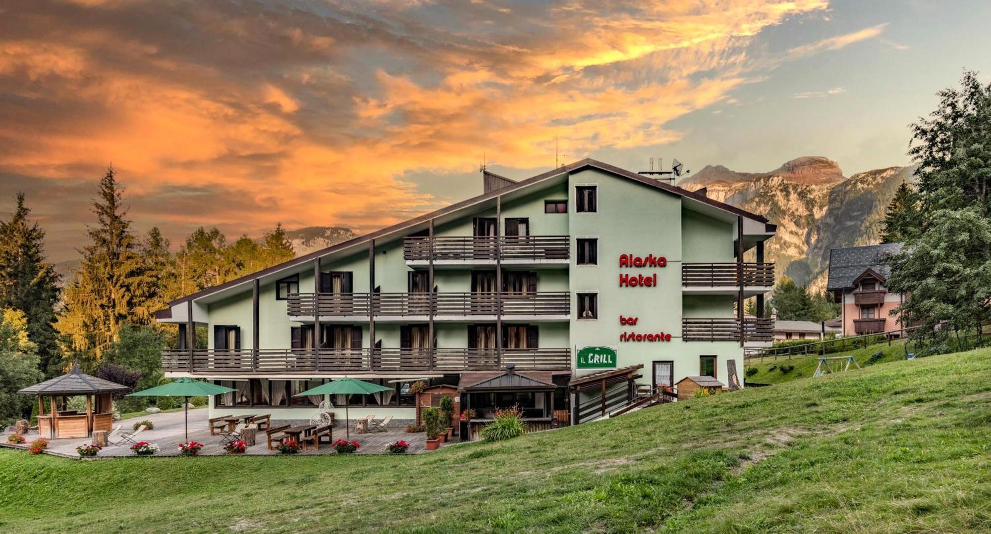 Hotel Alaska Folgarida Εξωτερικό φωτογραφία