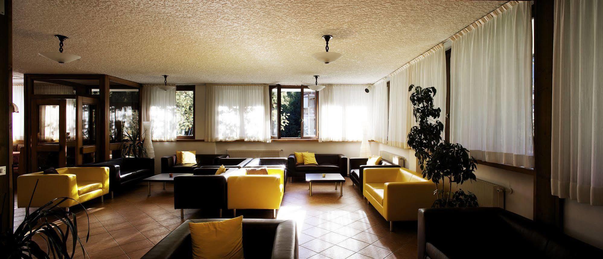 Hotel Alaska Folgarida Εξωτερικό φωτογραφία