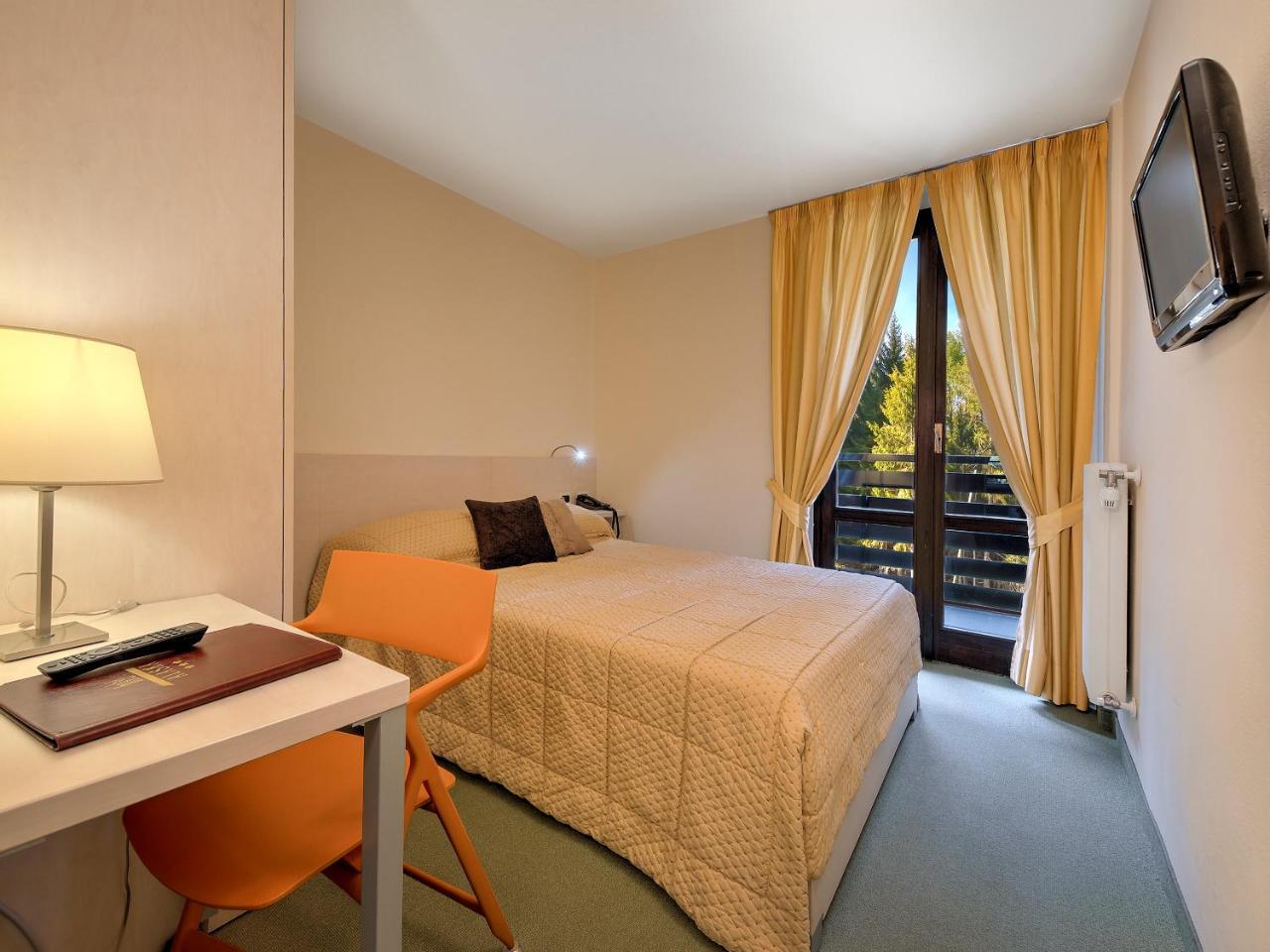Hotel Alaska Folgarida Εξωτερικό φωτογραφία