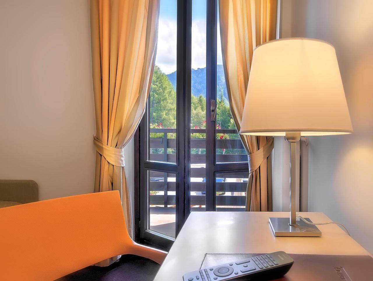 Hotel Alaska Folgarida Εξωτερικό φωτογραφία